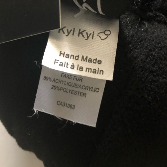 Kyi Kyi Canada Womens Faux Fur Pom Pom Classic Knit Beanie One Size:? main image 6